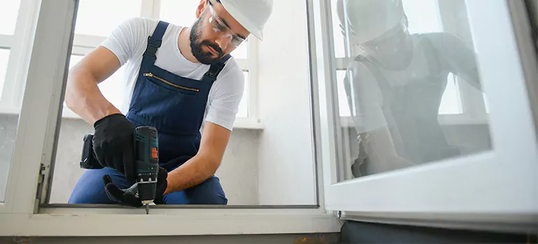 Replace Broken Window Pane in Iona, FL
